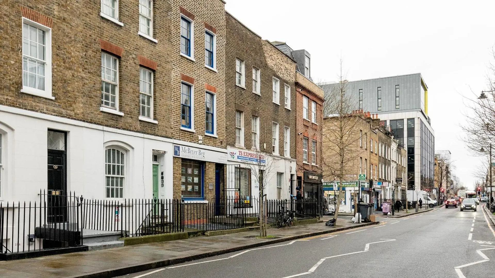 Modern 2Br Flat - 7 Min To Whitechapel Station Apartment London